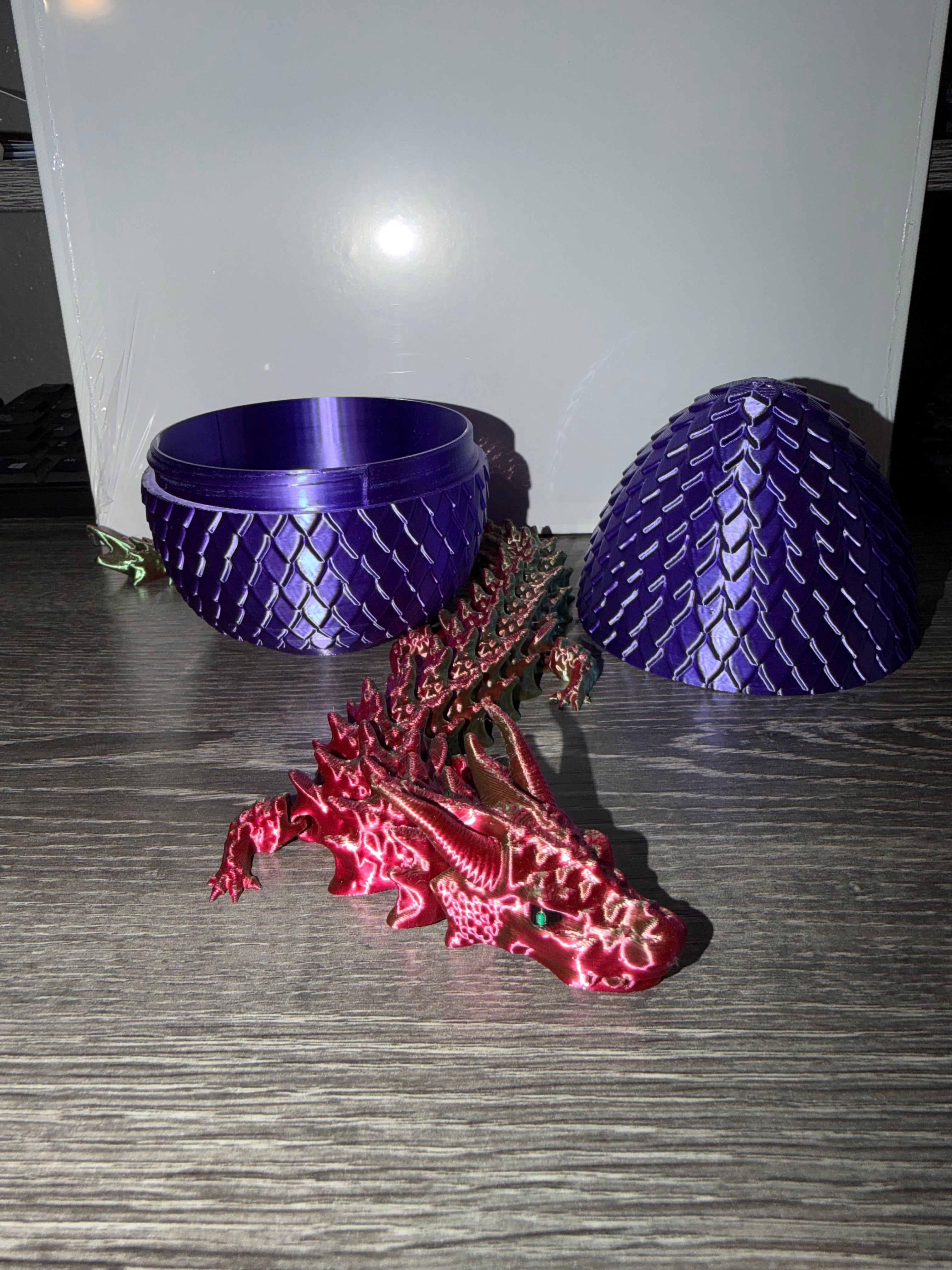 Large Dragon Egg w/ Dragon