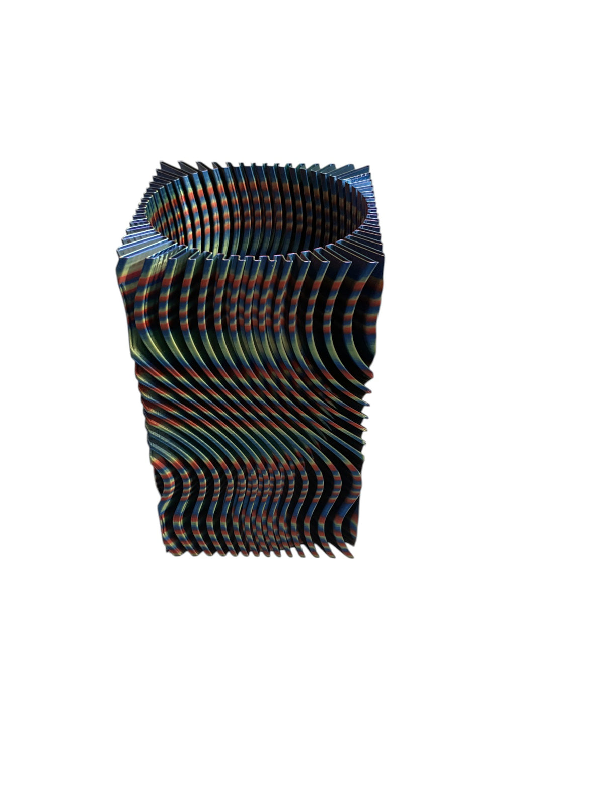 Empty multicolor wavy 3D printed pen holder